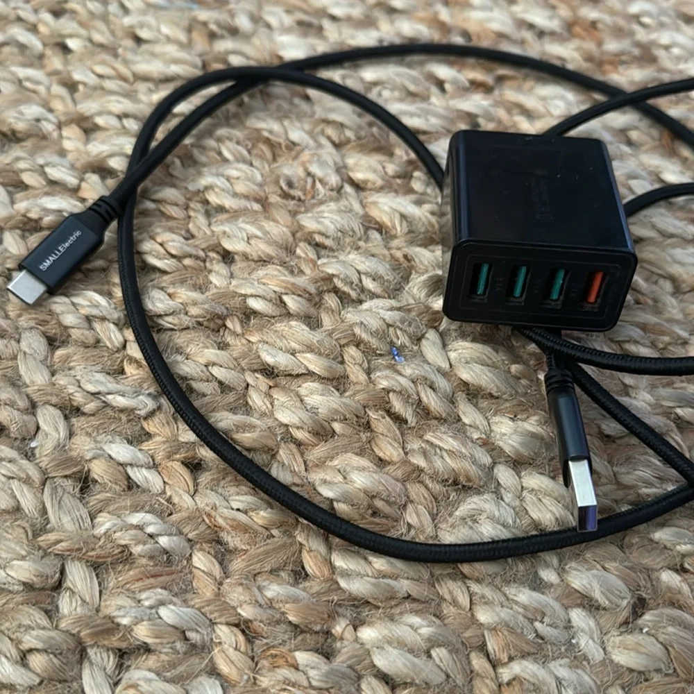 4 IN 1 USB CHARGER BLACK UCSB CORD BLACK BUNDLE